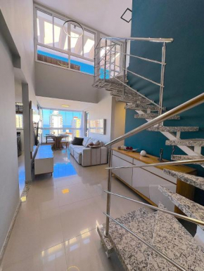 Cobertura Duplex c/Jacuzzi e Churrasqueira Privada